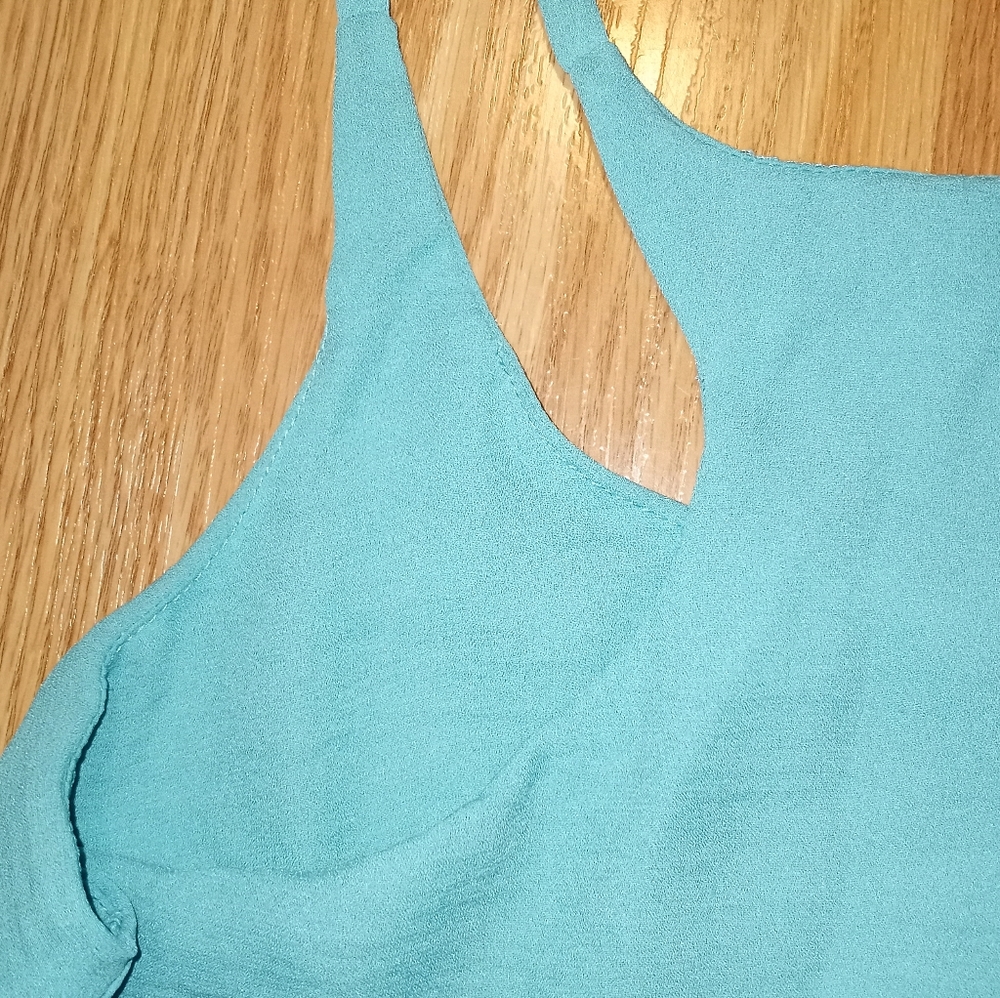Polyester top - Picture 4 of 5